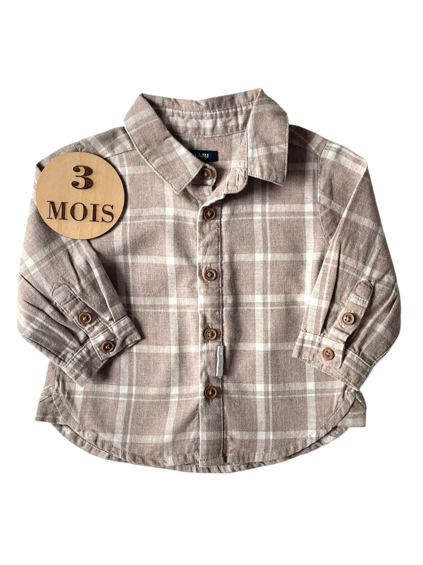 Ensemble salopette en jean et chemise