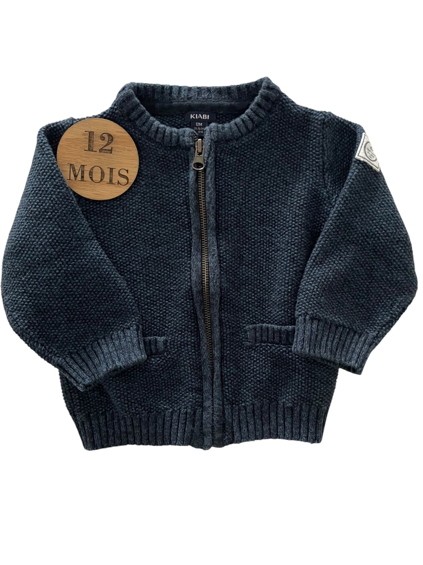 Ensemble 3 pièces; chemise, gilet et pantalon à bretelles