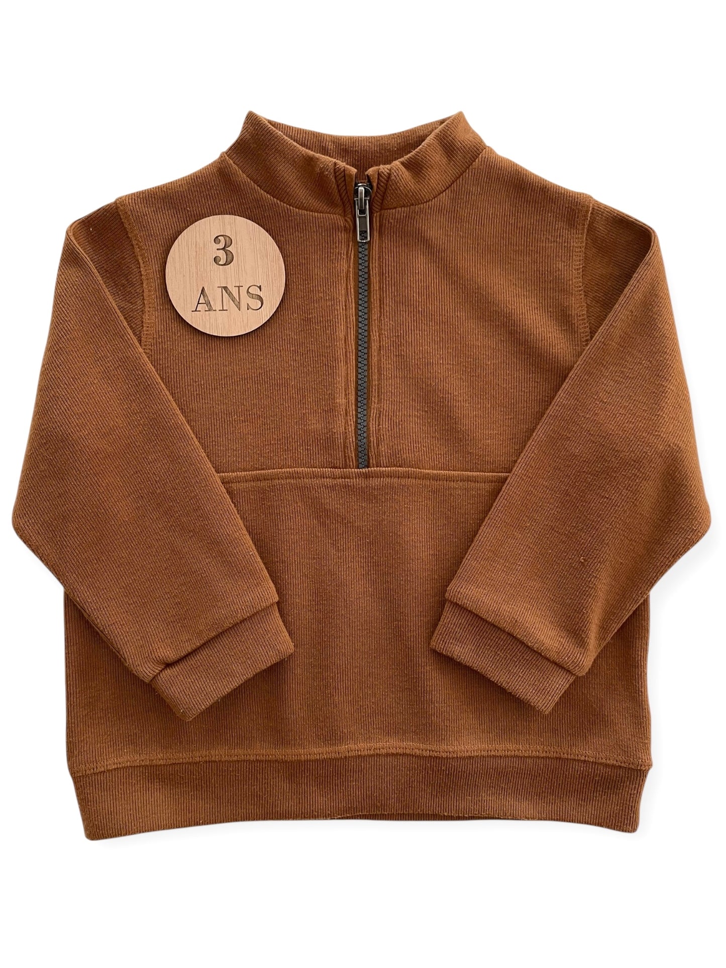 Pull marron