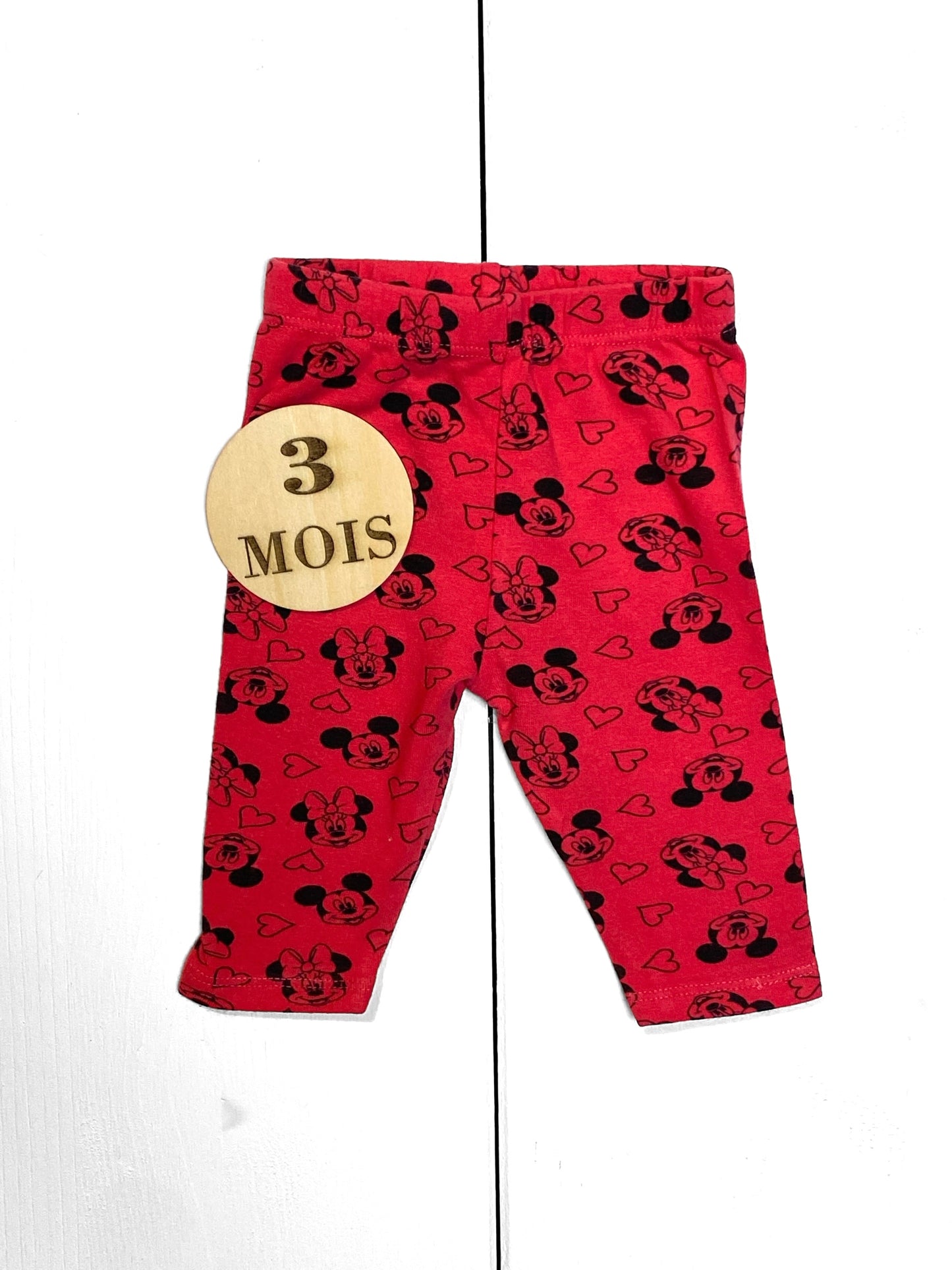 Legging rouge, Minnie