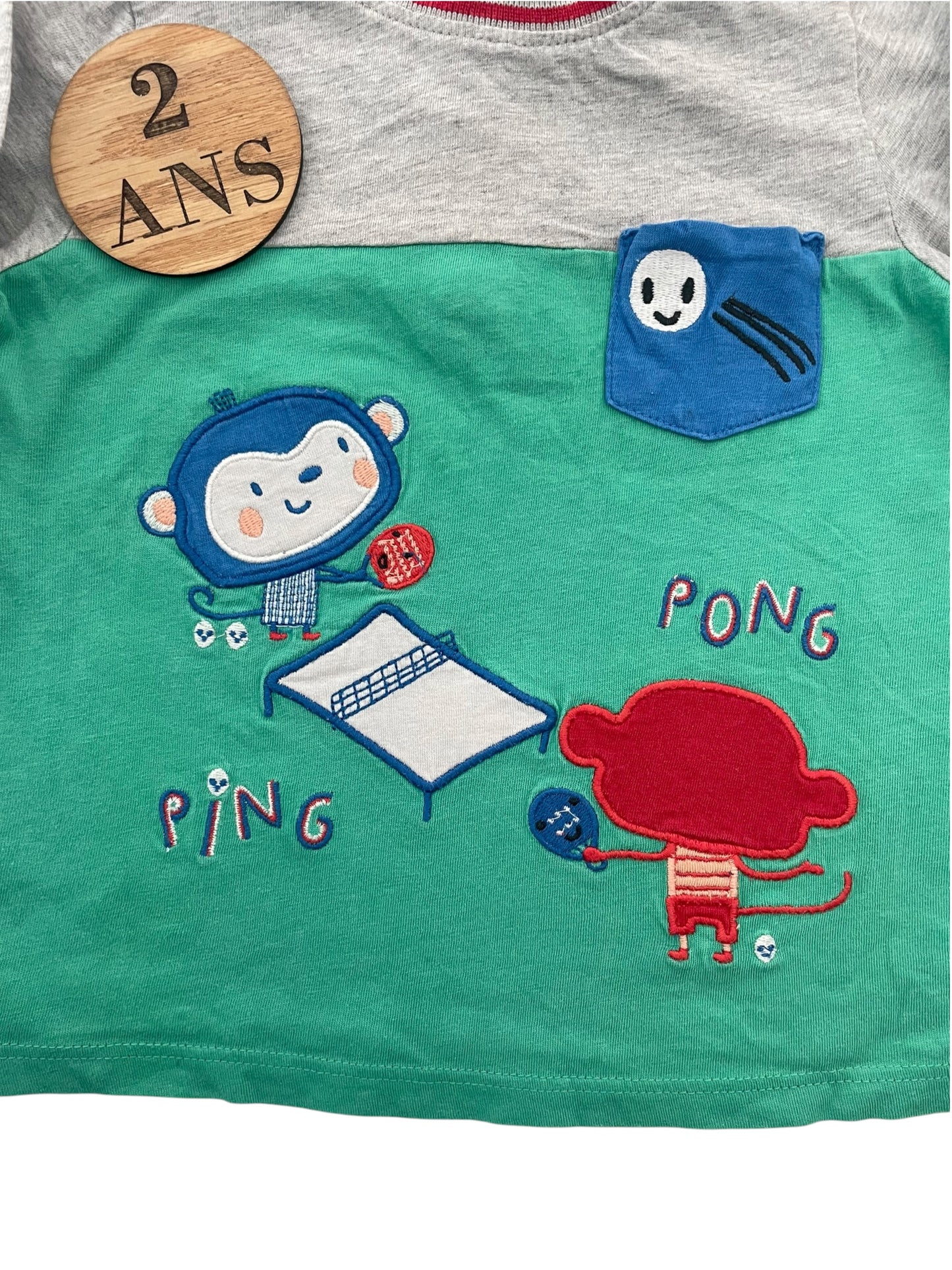 Tee-shirt gris et vert, DPAM