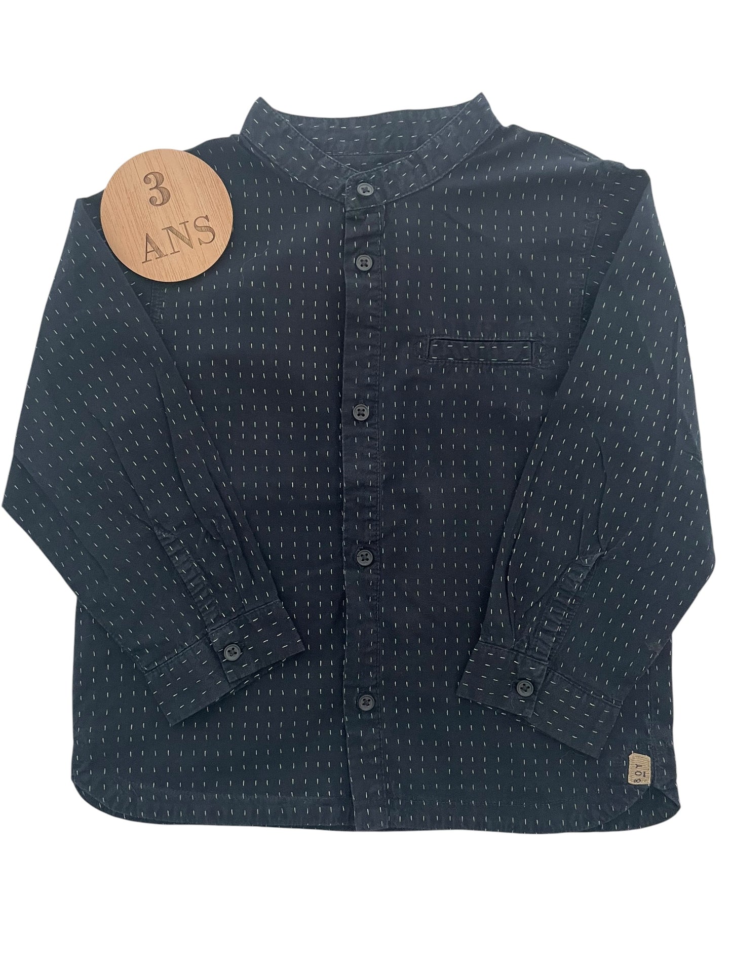 Chemise gris-foncé, Kiabi