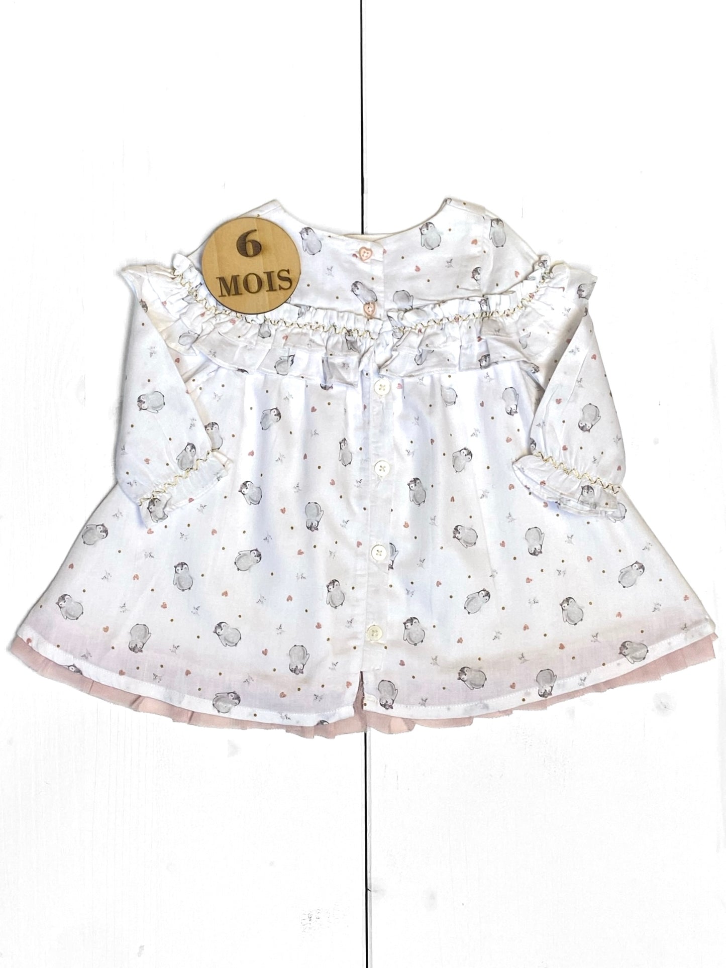 Robe blanche doublée, tulle rose, motifs pingouins, Orchestra