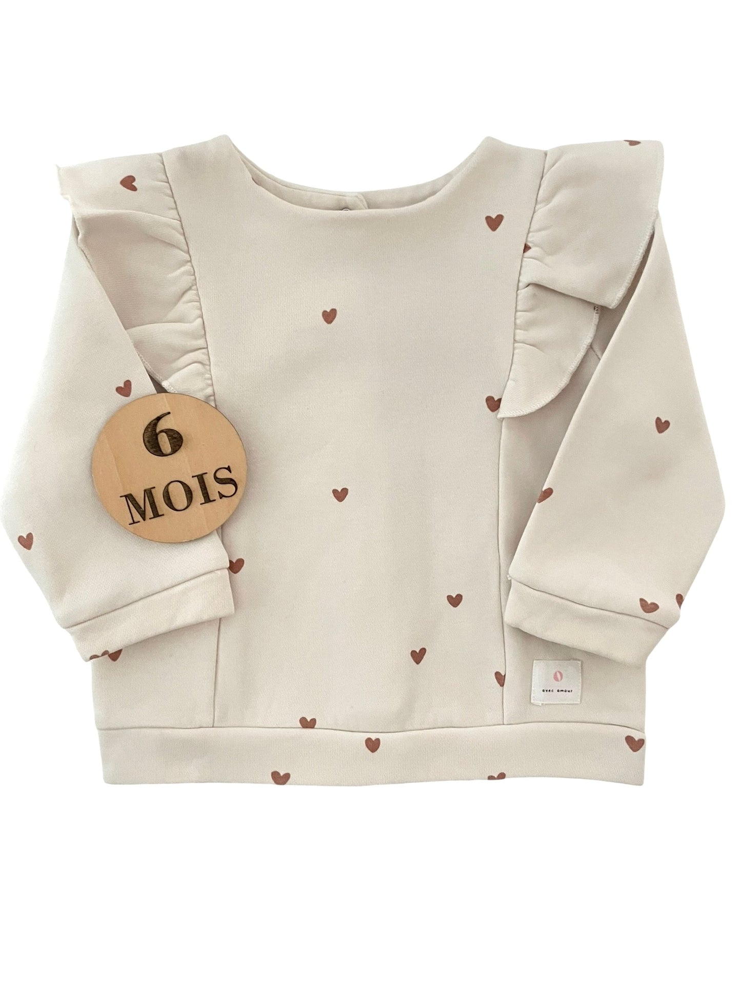 Ensemble salopette short en jean et sweat coeurs