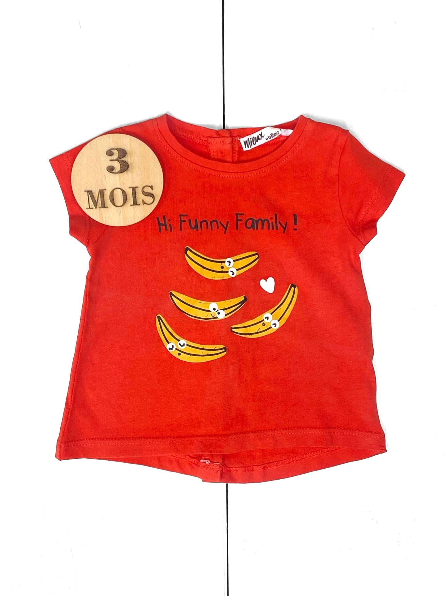 Tee-shirt rouge, Gémo