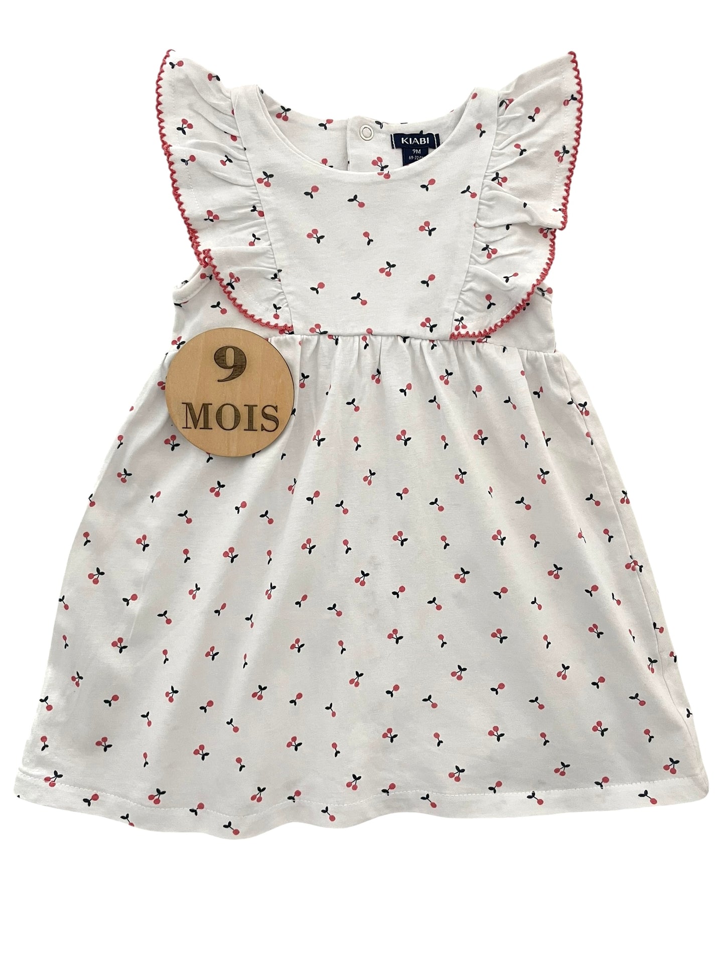 Robe blanche, cerises, Kiabi