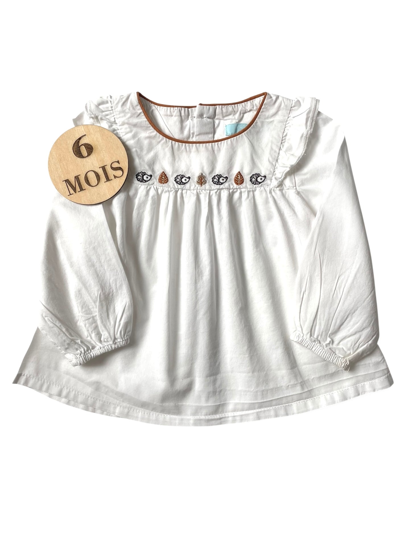 Blouse blanche, Obaibi