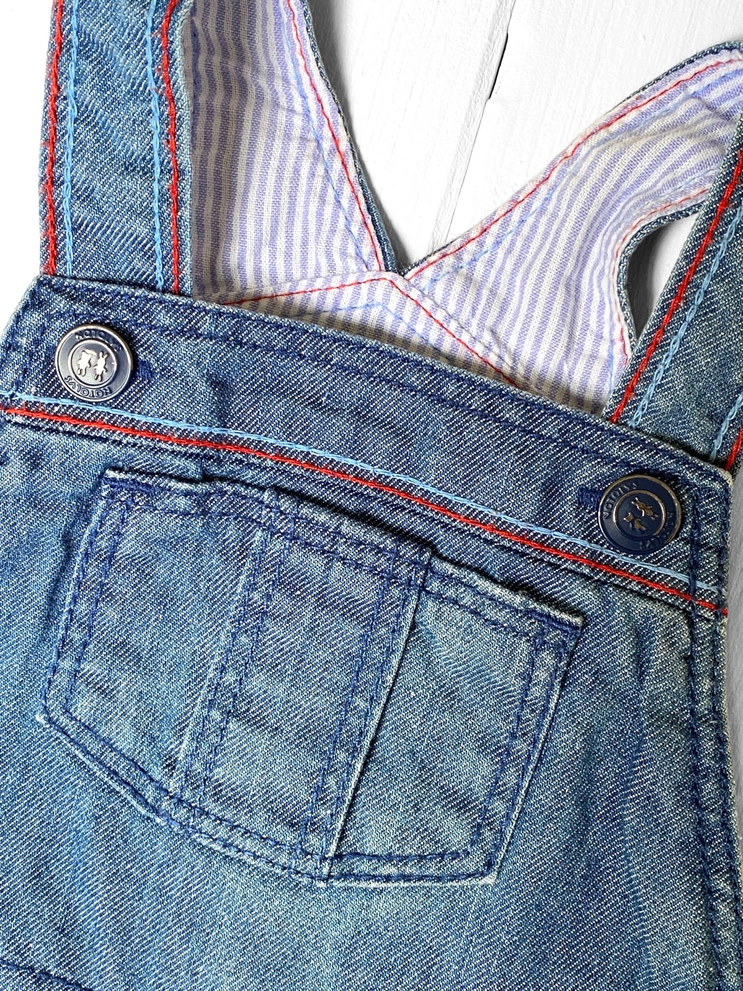 Salopette en jean, Natalys