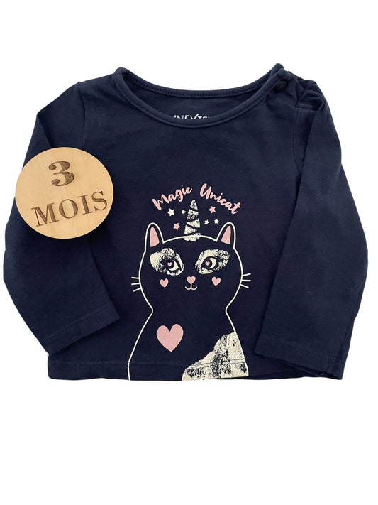 Tee-shirt bleu-marine, In extenso