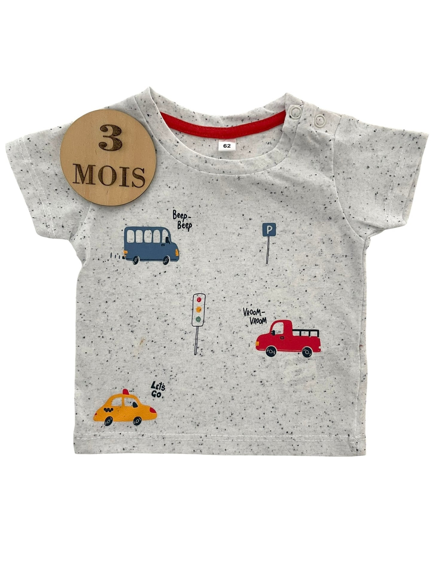 Tee-shirt gris clair, voitures