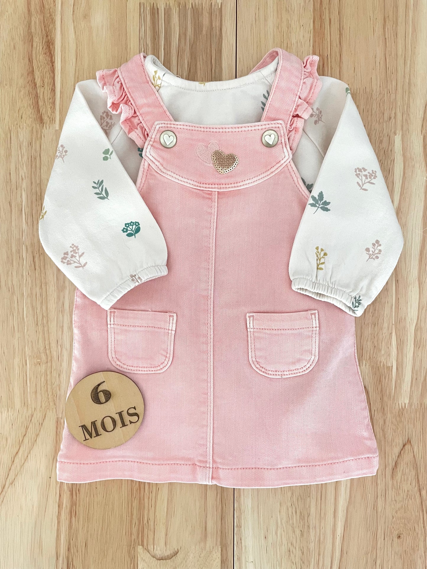 Ensemble robe en jean et sweat
