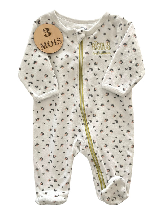 Pyjama velours motifs léopard, Mots d’enfants