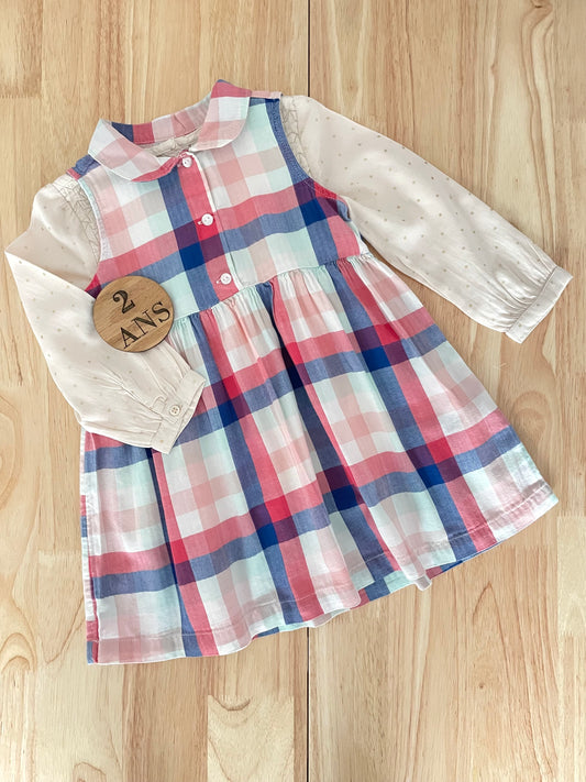 Ensemble blouse et robe à carreaux