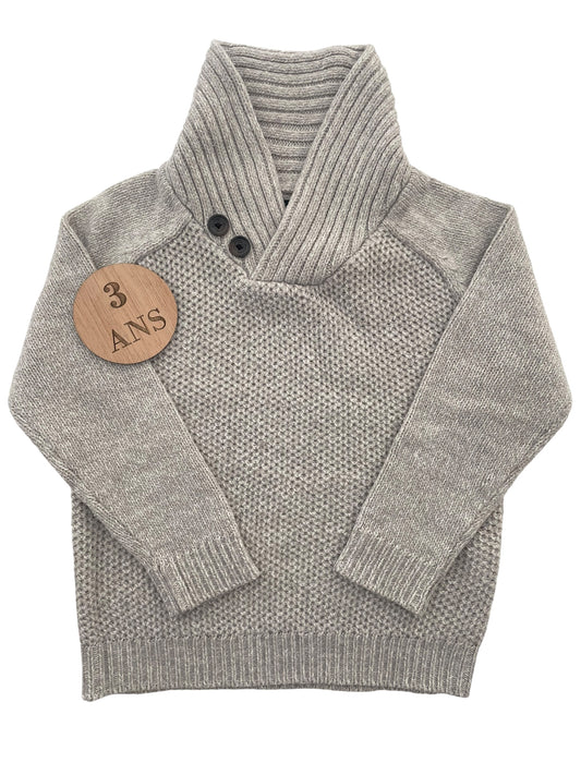 Pull en mailles, gris, In extenso
