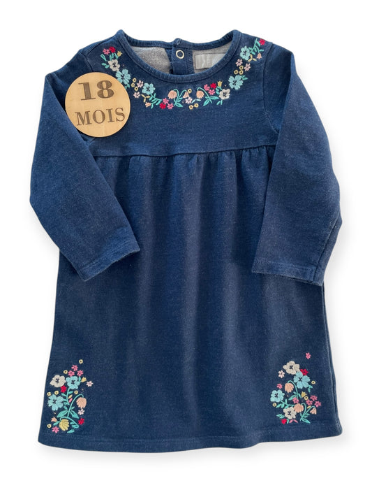 Robe bleu-marine, early days