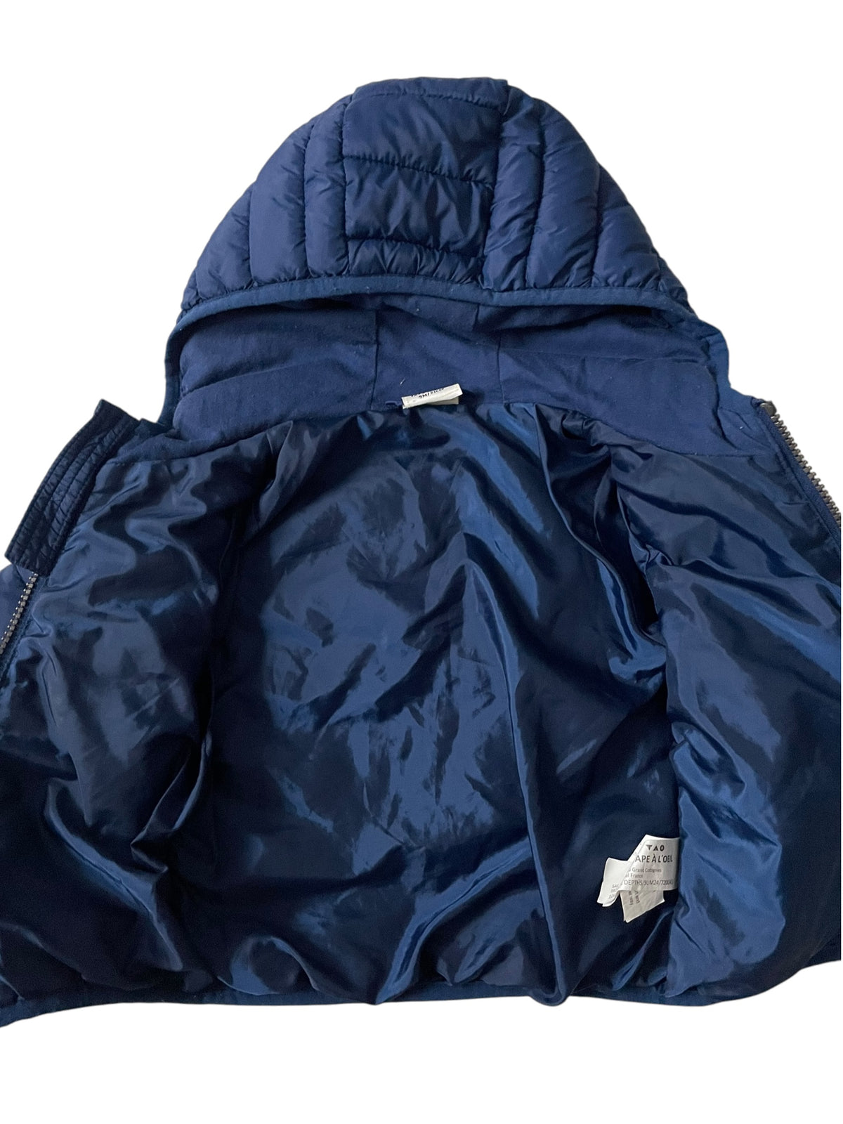 Doudoune bleu-marine, TAO