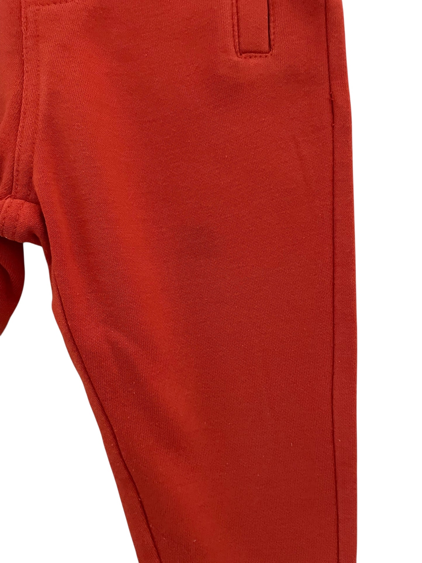 Jogging rouge-orange, Gémo