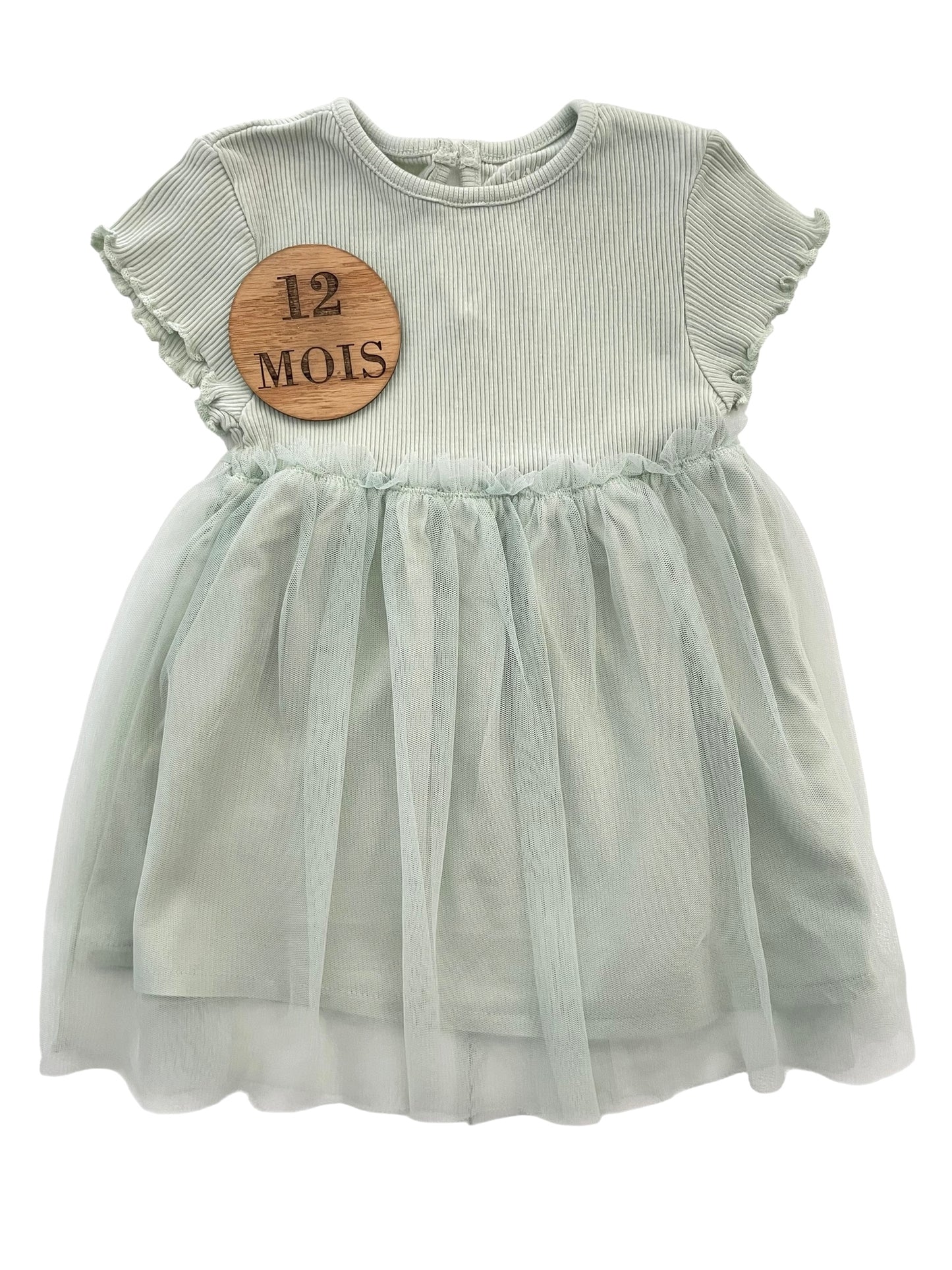 Robe côtelée verte, bas en tulle, Kiabi