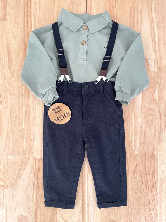 Ensemble pull à col et pantalon à bretelles