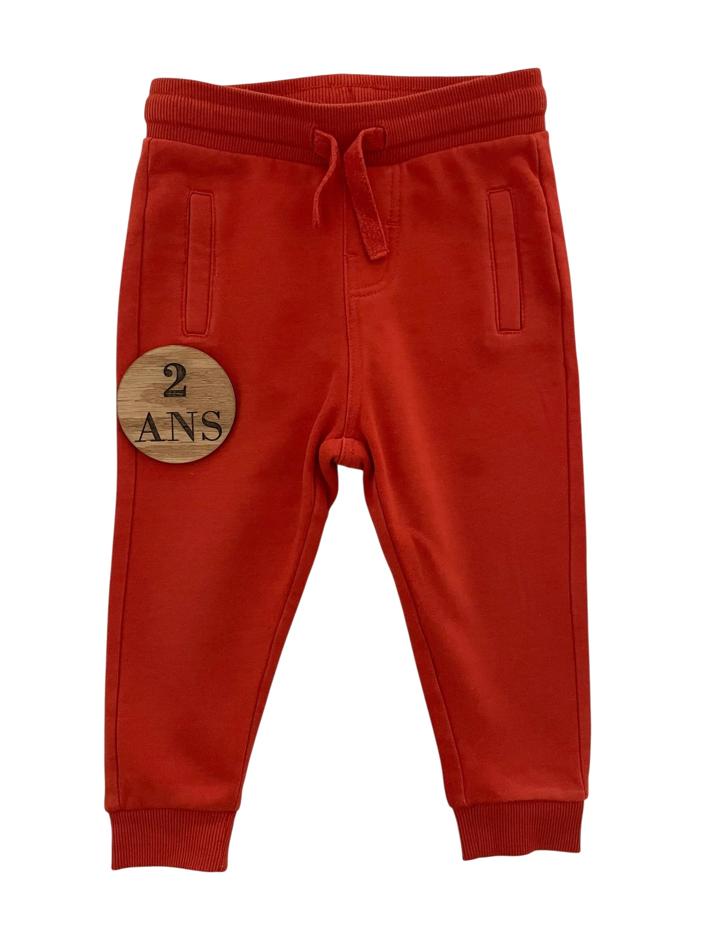 Jogging rouge-orange, Gémo