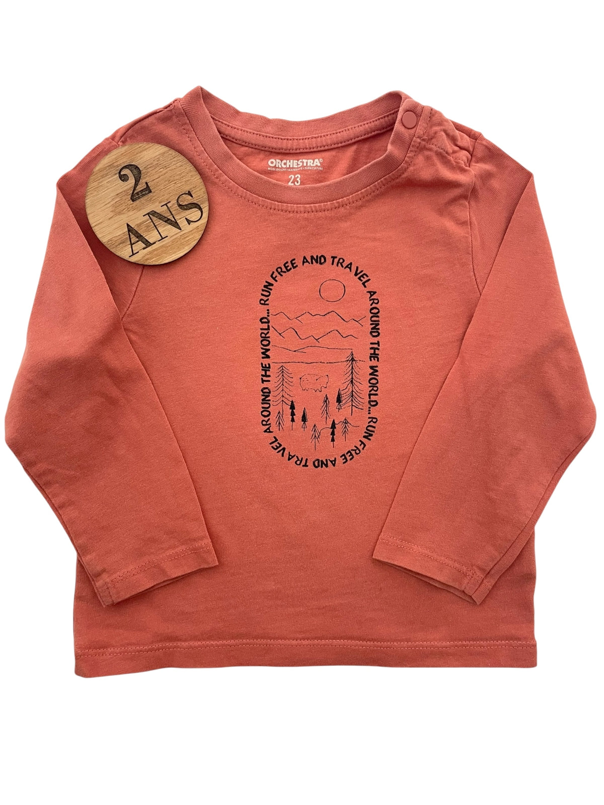 Tee-shirt corail, Orchestra