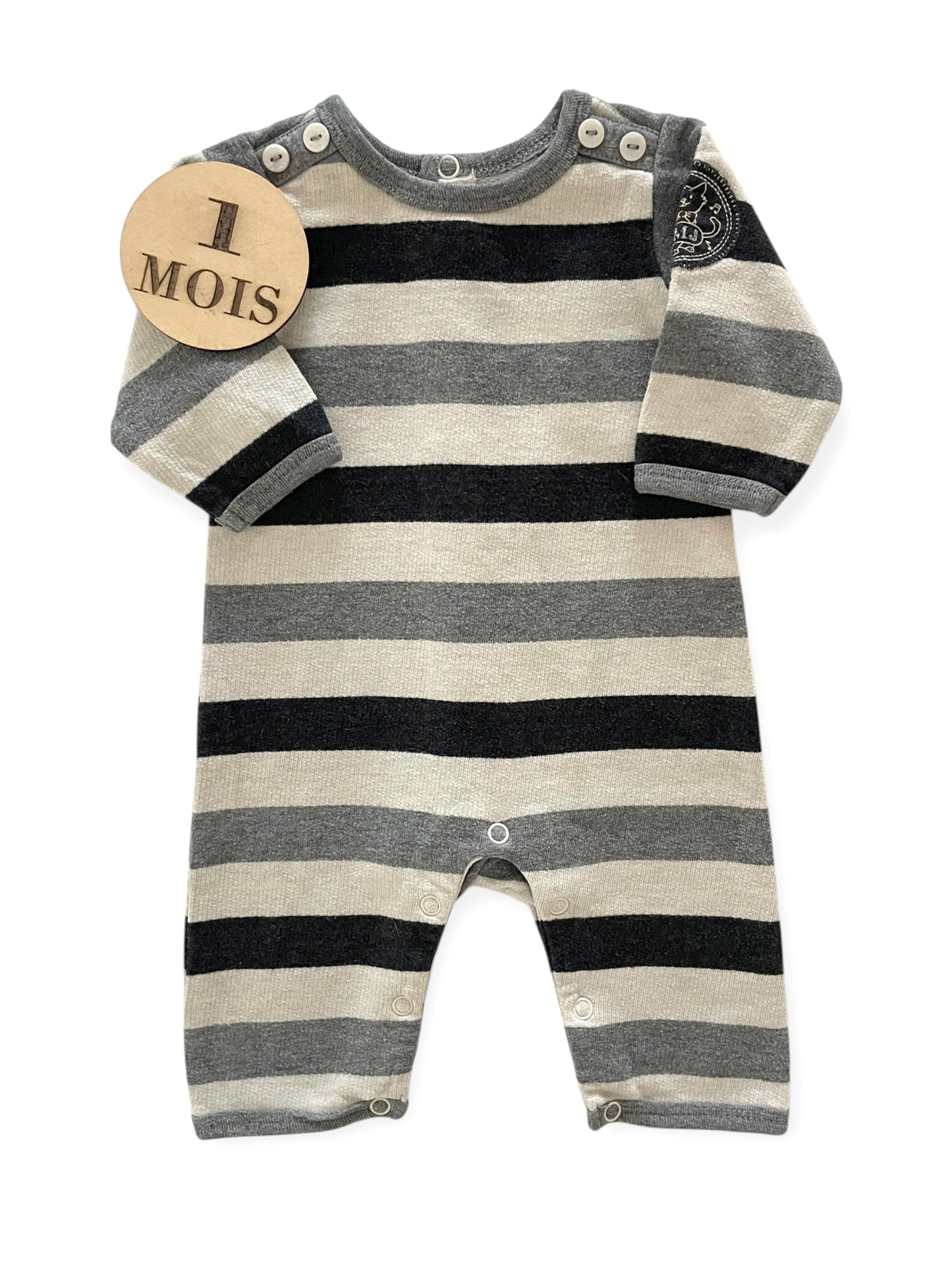 Combinaison rayée en mailles, Sergent Major